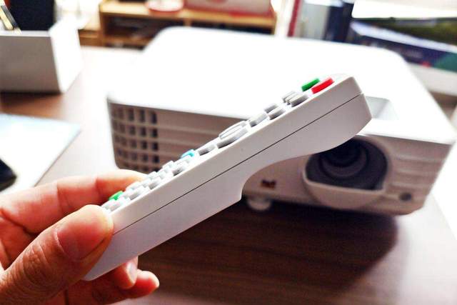 游戏追剧兼顾，4K画质高亮度低延迟，优派PX701-4K评测