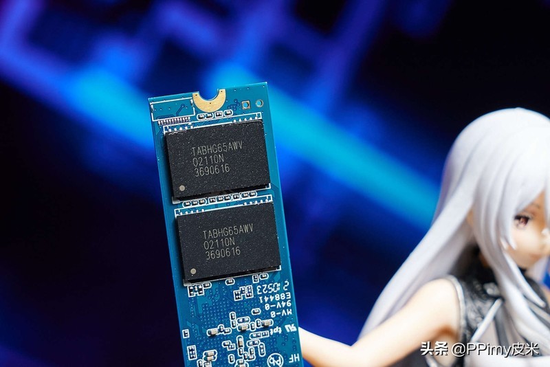 大碗量足的Gen4 SSD：PNY CS3040 2TB