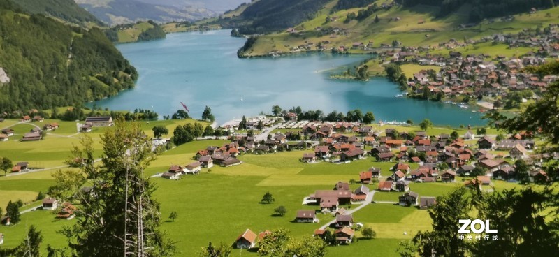 不超万元，让家秒变电影院的投影仪终于安排上啦！