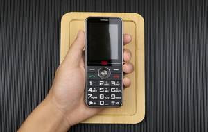 国货经典设计 功能机新选择——无线电贰厂虎啸手机体验