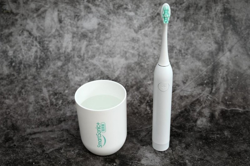 15种模式随心选，送6个刷头够用一年半，同同家T9U电动牙刷体验