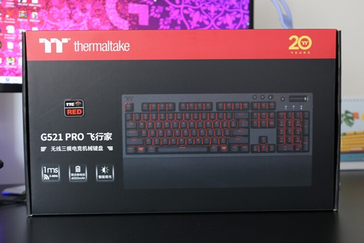 精致暖男：曜越TT G521 Pro无线三模机械键盘开箱