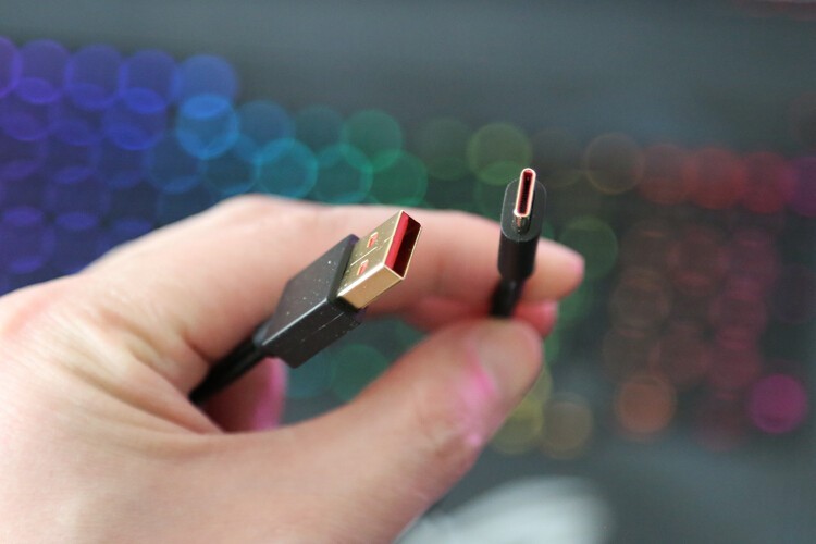 精致暖男：曜越TT G521 Pro无线三模机械键盘开箱