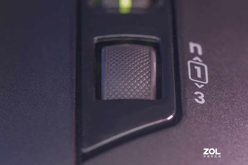 为什么狙神需要换鼠标，血手幽灵新品W70 MAX评测