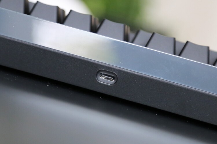 精致暖男：曜越TT G521 Pro无线三模机械键盘开箱