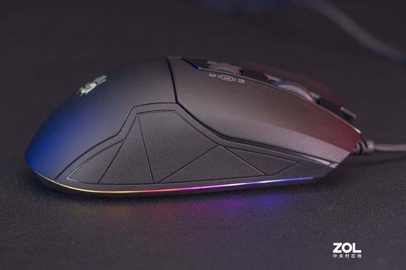 为什么狙神需要换鼠标，血手幽灵新品W70 MAX评测