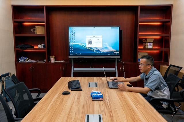 MAXHUB V5 新锐版评测：会议培训也可以智能简单化