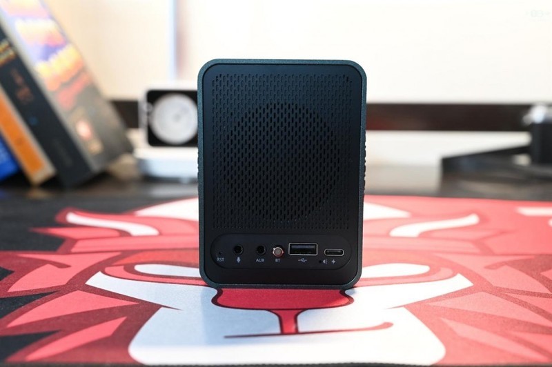 不止好听，唱K也不在话下，带上艾特铭客金刚6随处开趴