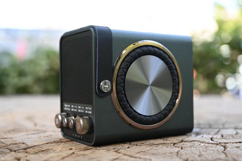 不止好听，唱K也不在话下，带上艾特铭客金刚6随处开趴