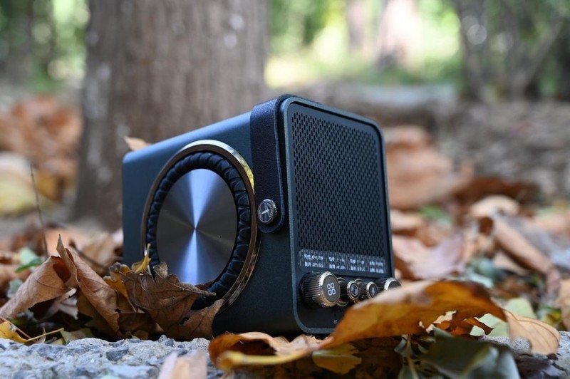 不止好听，唱K也不在话下，带上艾特铭客金刚6随处开趴