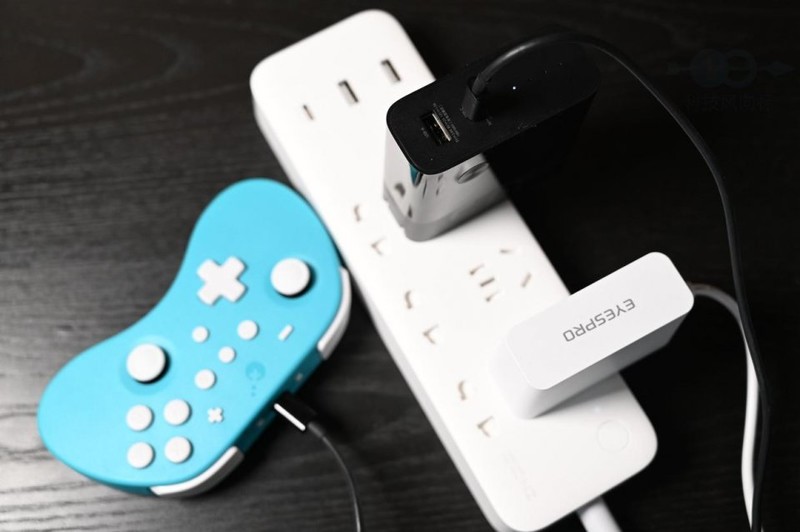 灵活易用，兼容性好，紫米50W双模充电器+充电宝体验