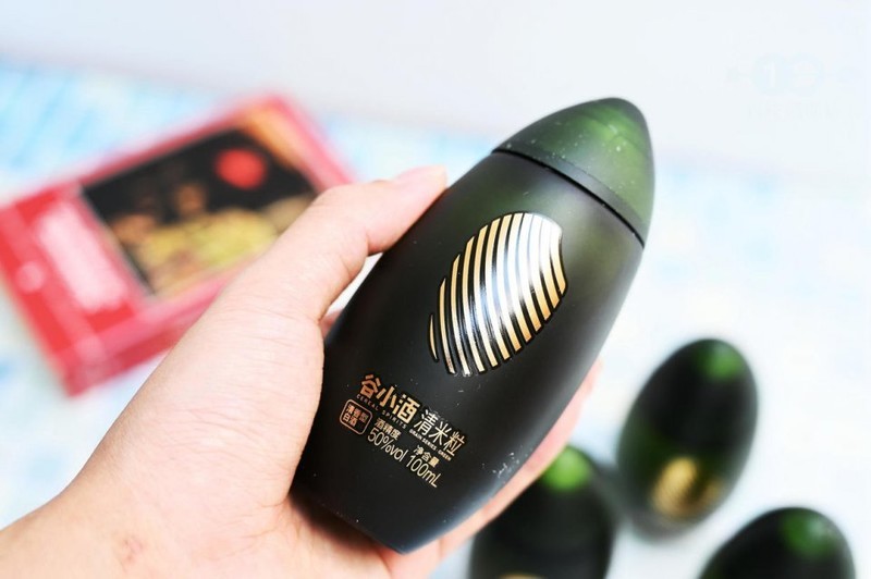 滴滴清醇，南国留香，川派老酒，蜀黍新酿，谷小酒清米粒体验