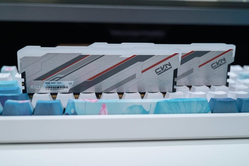 10900K内存搭配超频测试，七彩虹CVN捍卫者内存颜值标杆