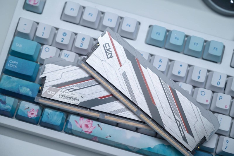 10900K内存搭配超频测试，七彩虹CVN捍卫者内存颜值标杆