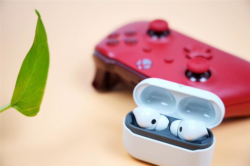 听声辨位再次加强，力助你吃鸡成功--银狐T1真无线蓝牙耳机分享