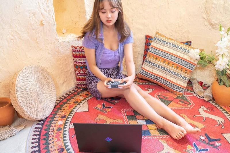 高颜值玩游戏如德芙般顺滑——暗影精灵6在此