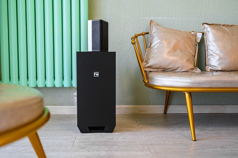 不打孔不埋线，万元家庭影院5分钟搞定，中道ELITE 7.2.4 SSE