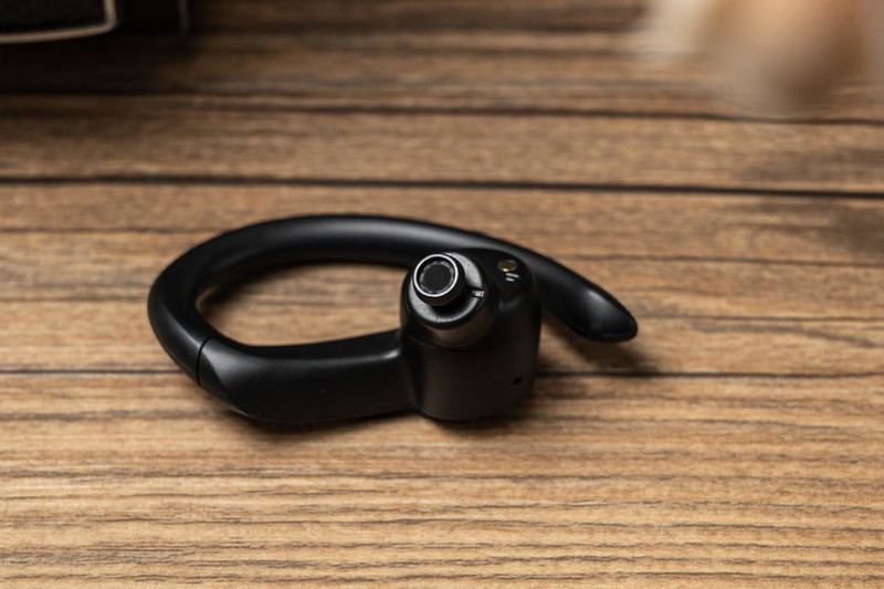 风格单一但特点突出，Teufel AIRY SPORTS，在TWS领域继续特立独行