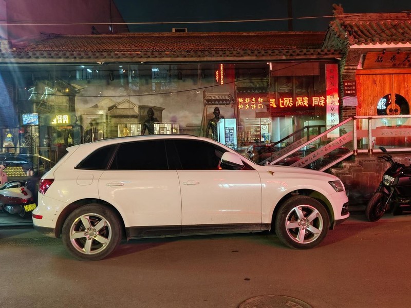 或许是一款承上启下之作，谈一加8T的设计、系统与体验