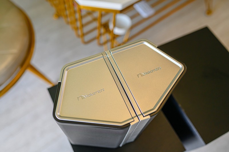 不打孔不埋线，万元家庭影院5分钟搞定，中道ELITE 7.2.4 SSE