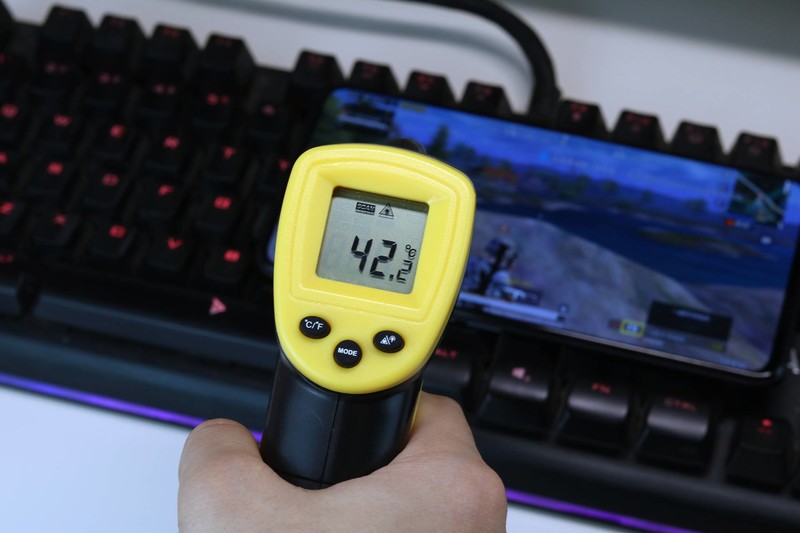 怎么选游戏手机？处理器散热续航很重要，realme真我GT Neo2评测