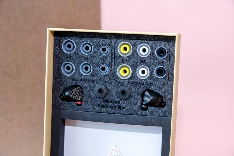 有线耳机BGVP DN3评测：性价比极高，物超所值的耳机