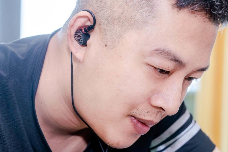 有线耳机BGVP DN3评测：性价比极高，物超所值的耳机