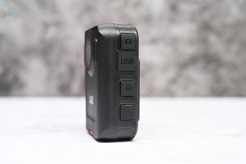 便捷耐用的工作伙伴，轻松记录现场环境，AEE记录仪体验