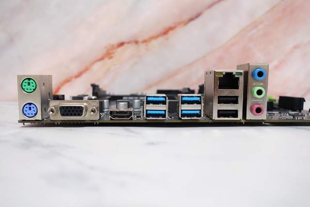 《战国无双5》总算来了，用艾尔莎EA A520M-E痛快割草