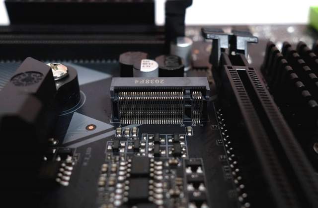 《战国无双5》总算来了，用艾尔莎EA A520M-E痛快割草