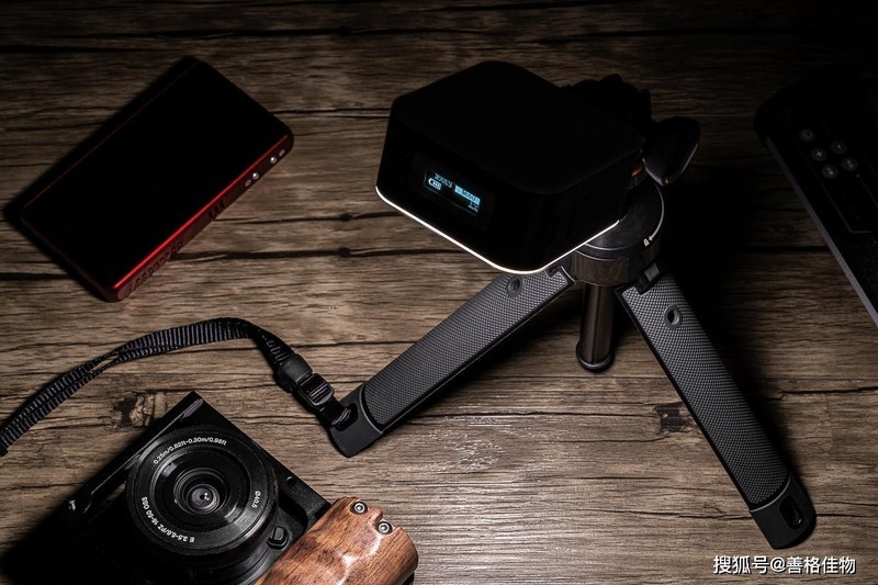 除了光圈快门感光度，学会用光更重要，斯莫格Vibe P80补光灯评测