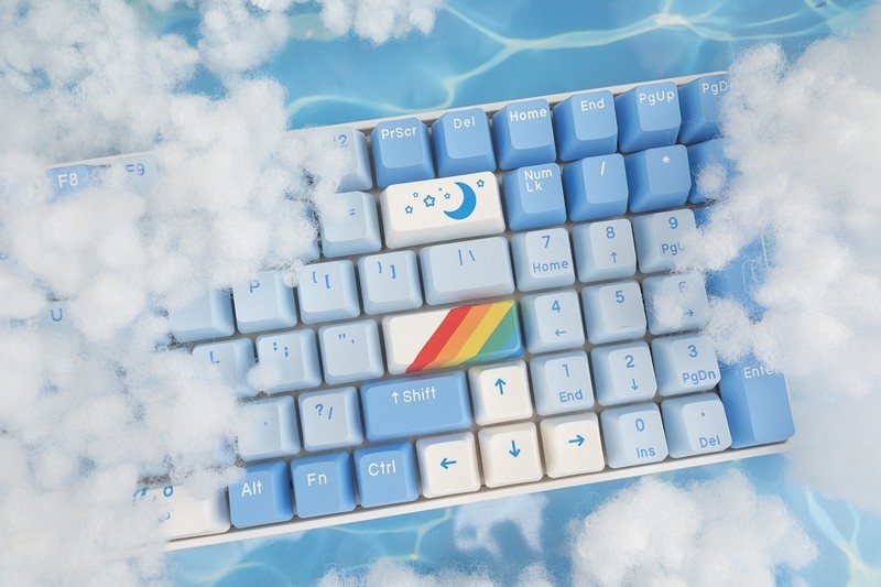 不做选择题，翱翔天空之畅快，三模可换轴达尔优A100机械键盘