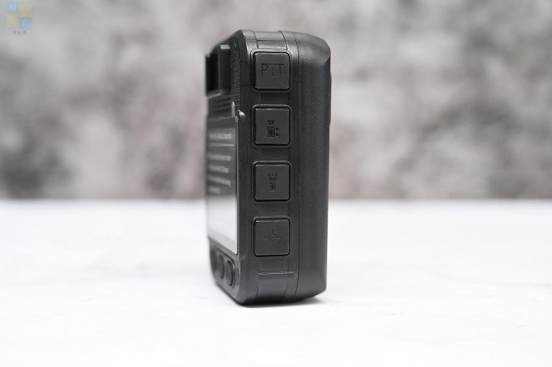 便捷耐用的工作伙伴，轻松记录现场环境，AEE记录仪体验