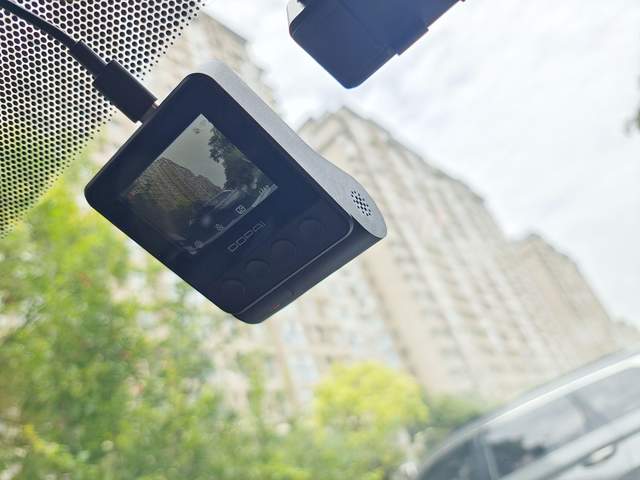 3K画质，紧急情况双备份存储？这款盯盯拍Z40记录仪有点超值了