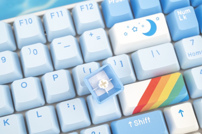 不做选择题，翱翔天空之畅快，三模可换轴达尔优A100机械键盘