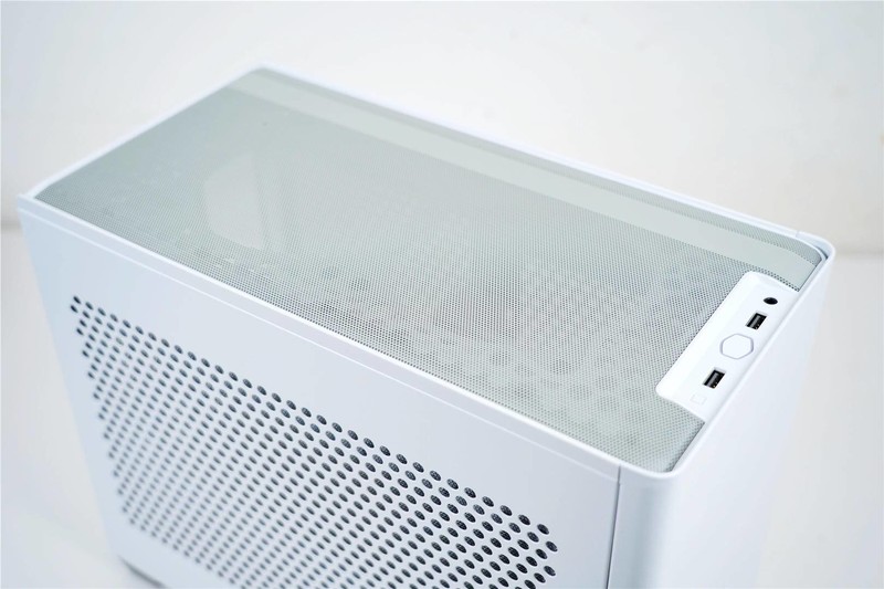 酷冷至尊NR200P机箱分享--颜值出色，符合预期