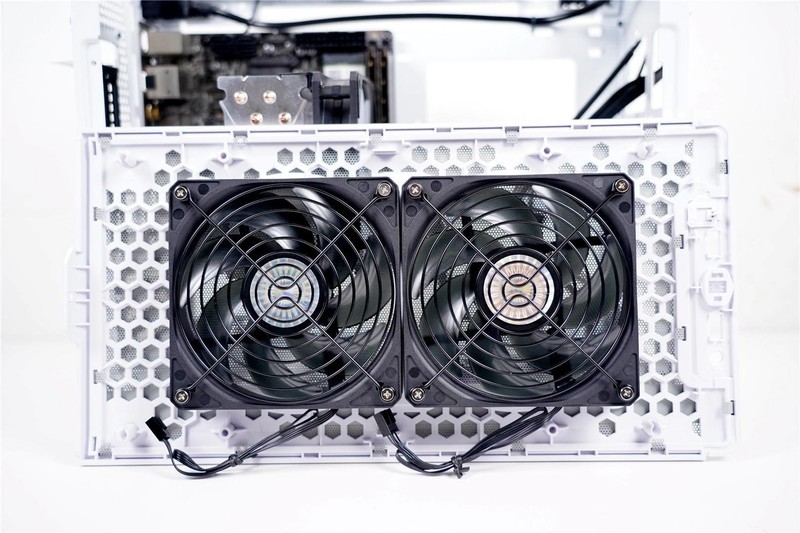 酷冷至尊NR200P机箱分享--颜值出色，符合预期