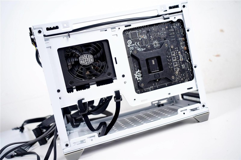 酷冷至尊NR200P机箱分享--颜值出色，符合预期
