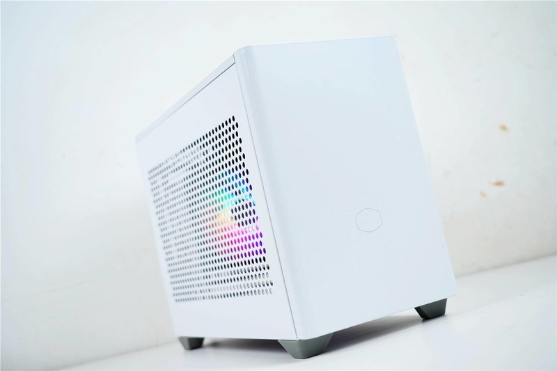 酷冷至尊NR200P机箱分享--颜值出色，符合预期