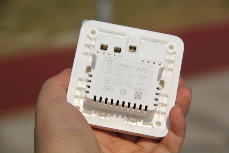 没有零线也想用智能开关？用米家智能开关就行