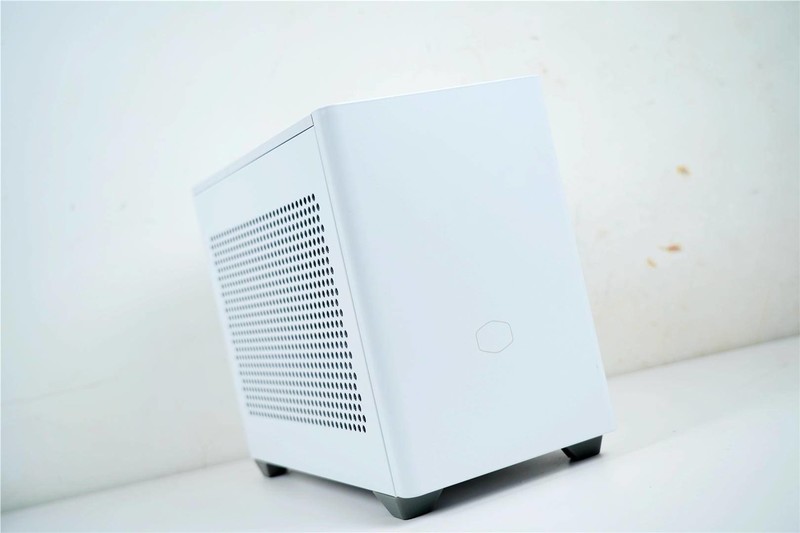 酷冷至尊NR200P机箱分享--颜值出色，符合预期