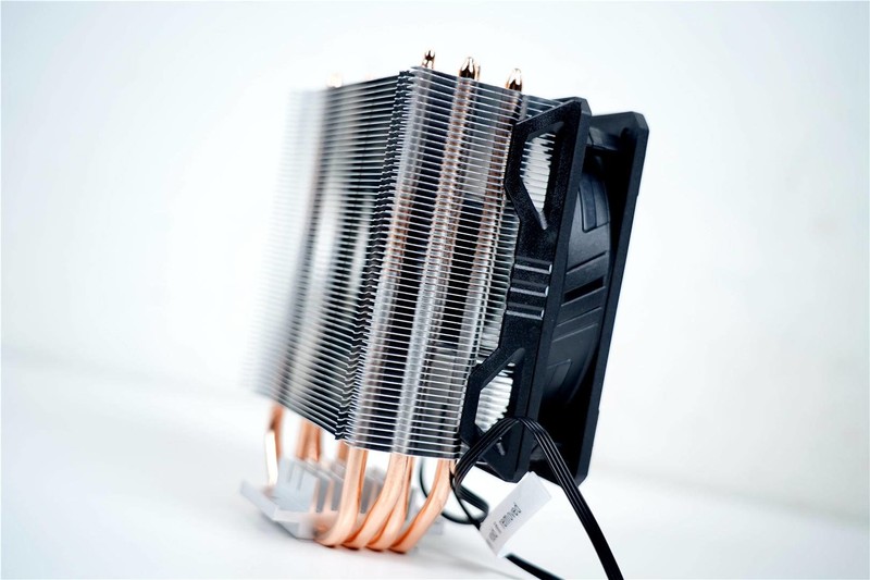 酷冷至尊NR200P机箱分享--颜值出色，符合预期