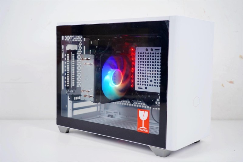 酷冷至尊NR200P机箱分享--颜值出色，符合预期