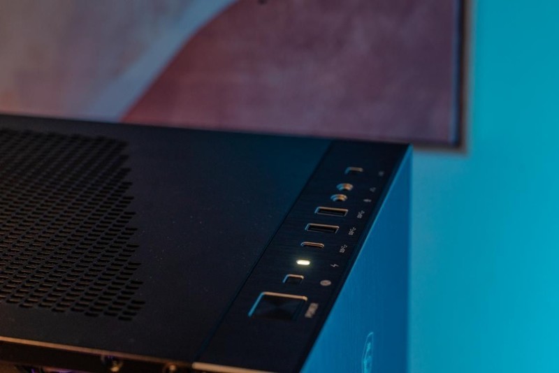 当价格优势不再DIY装机还有意义吗？微星MAG INFINITE无烬RS体验