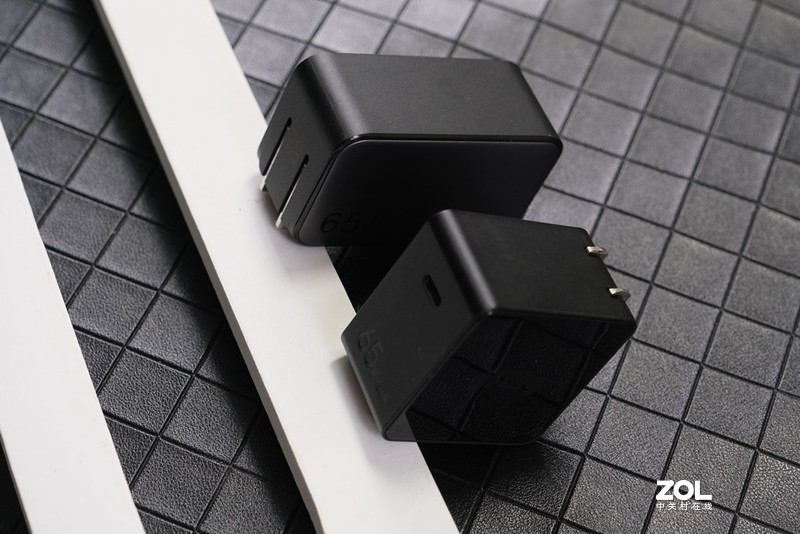 iPhone 13系列都要发布了，你还没用过氮化镓充电器？