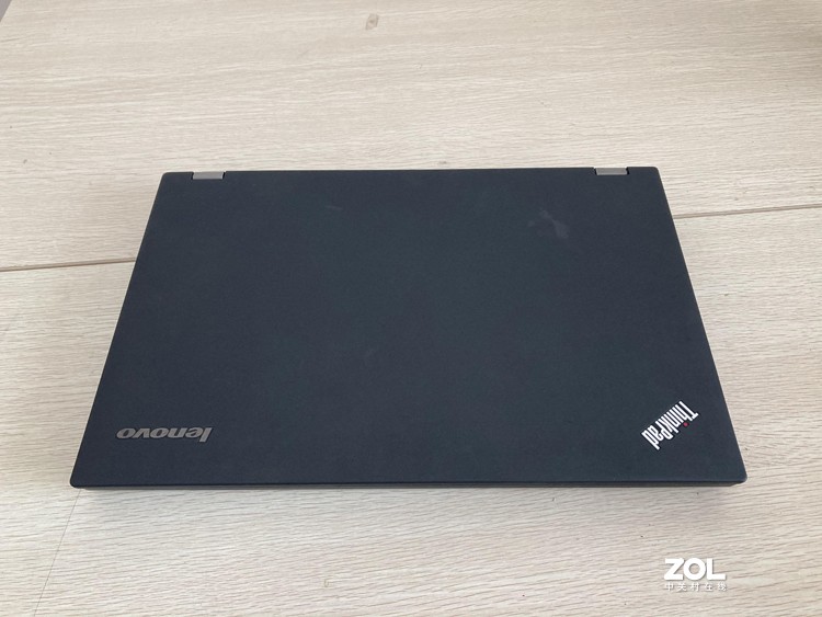 联想W541专业绘图机型,四代i7-4810M四级八线程 8G内存 256G固态硬盘