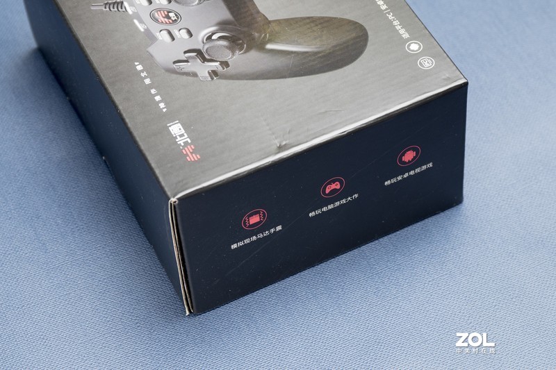 你与快乐的距离只隔了一对手柄--北通蝙蝠4游戏手柄