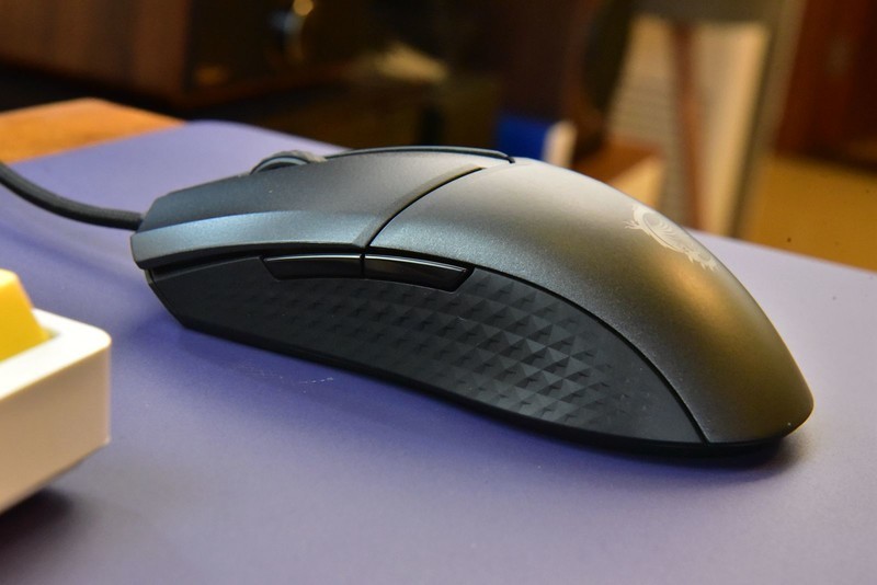 微星GM41游戏鼠标评测：轻量化、高性能、小厂价