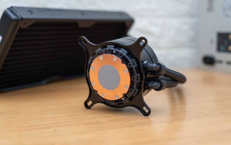 别用Ghost啦，小白安装纯净Win10教程，附游戏、剪辑电脑装机单分享