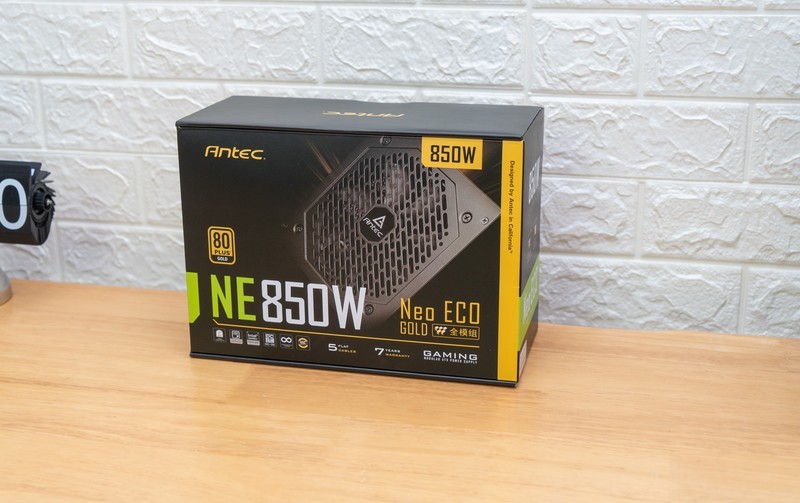 别用Ghost啦，小白安装纯净Win10教程，附游戏、剪辑电脑装机单分享